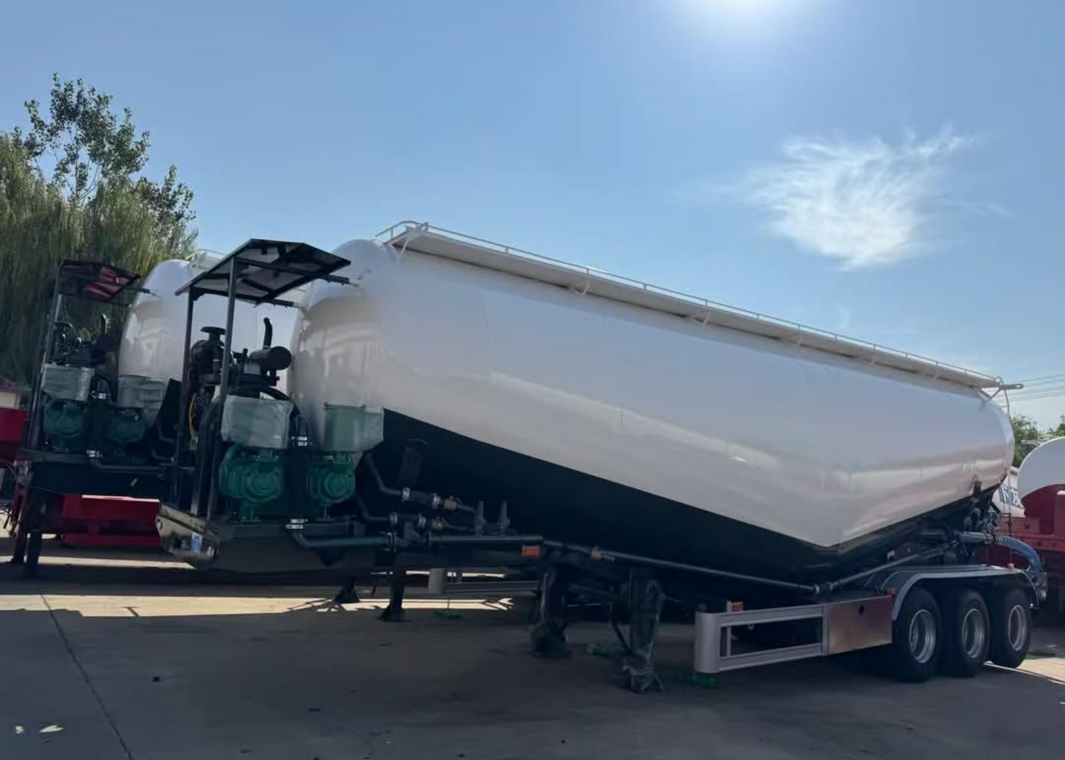 Cement Bulker Trailers